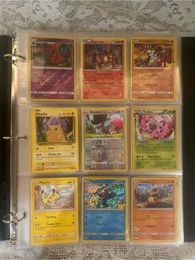 Pokémon collection from early 2000’s to 2024 (123 Cards) Many Holo’s